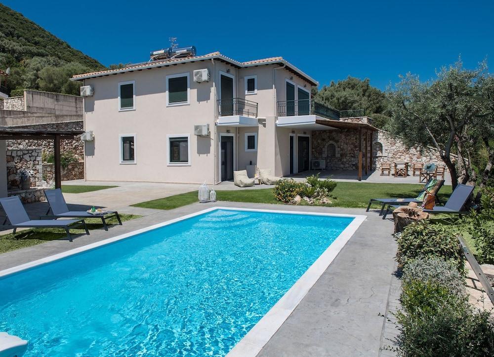 尼基亚娜Pearl Mansions别墅 外观 照片