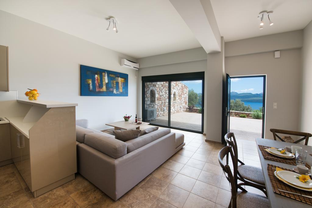 尼基亚娜Pearl Mansions别墅 外观 照片