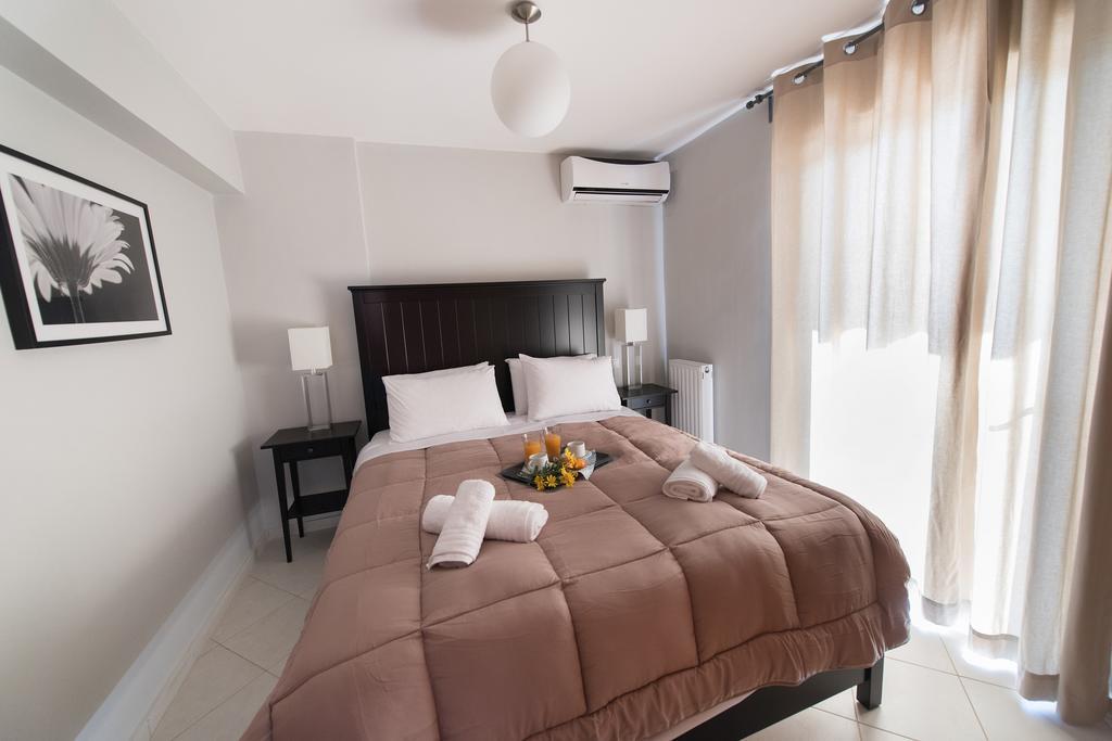 尼基亚娜Pearl Mansions别墅 外观 照片